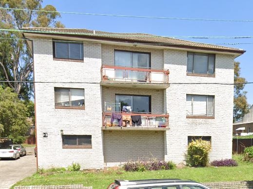 Large Two Bedroom Renovated Unit!!!