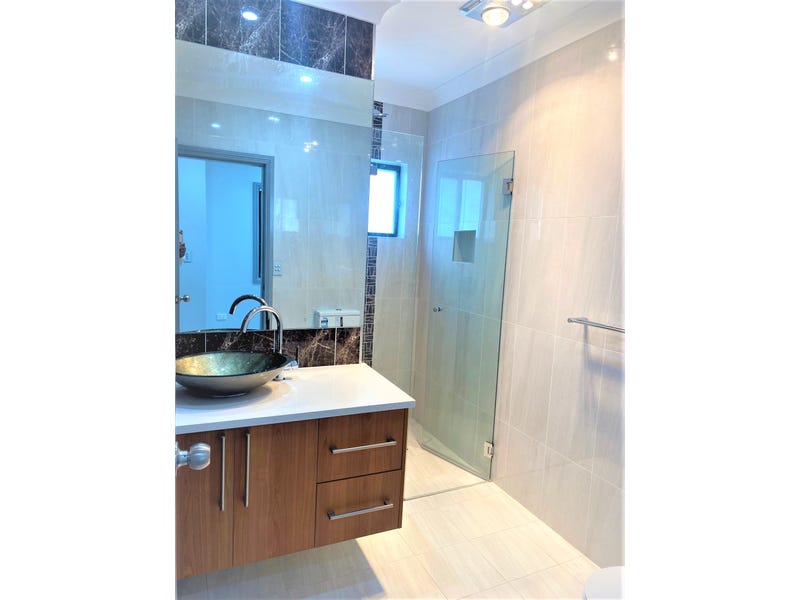 FANTASTICALLY PRESENTED, SECURED BRAND NEW 2 BEDROOM GRANNY FLAT WITH 2 BATHROOM