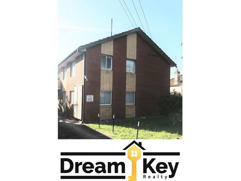 NEAT & TIDY 2 BEDROOM UNIT