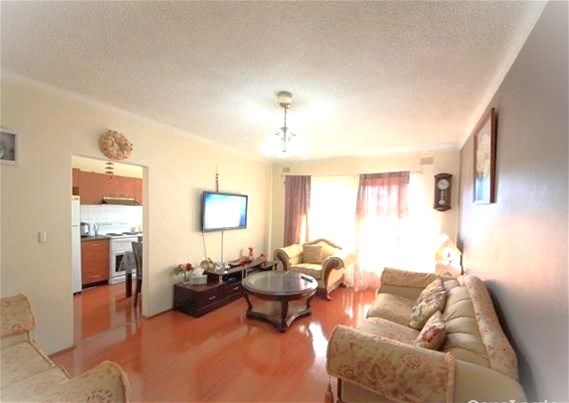 New paint Two bedroom unit with lock up garage